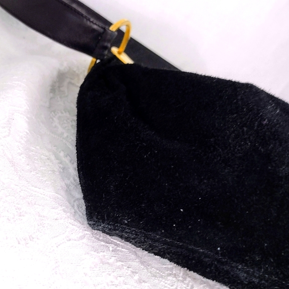 Vintage Valentino Orlando black suede bag - Picture 5 of 10